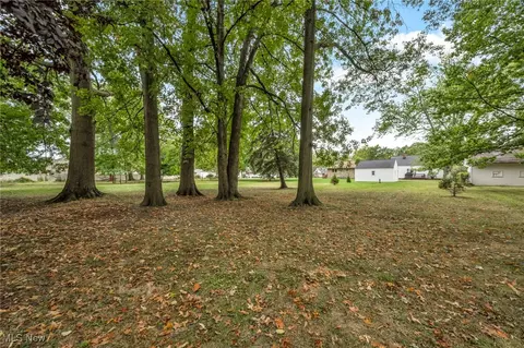 297 E 260th St, Euclid, OH 44132 photo 36