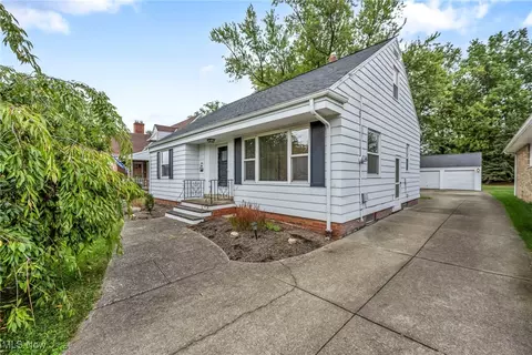 297 E 260th St, Euclid, OH 44132 photo 32