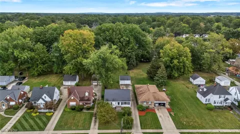 297 E 260th St, Euclid, OH 44132 photo 38