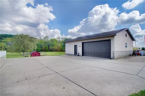 14015 Stimmel St NE, Paris, OH 44669 photo 30