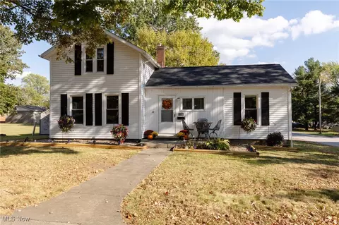 517 N Portage St, Doylestown, OH 44230