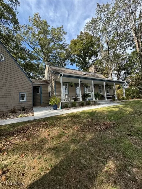 250 Northlake Dr, Vincent, OH 45784