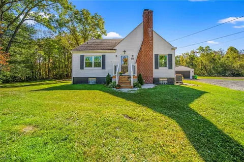2690 Jefferson Eagleville Rd, Jefferson, OH 44047