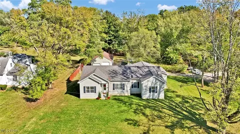 3873 Easton Rd, Norton, OH 44203
