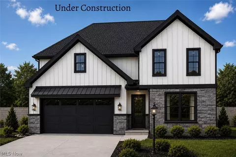 6724 Benedict Dr #SL2, Middleburg Heights, OH 44130