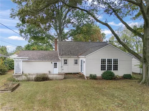 2818 Marlin Ave NW, Canton, OH 44708 photo 6