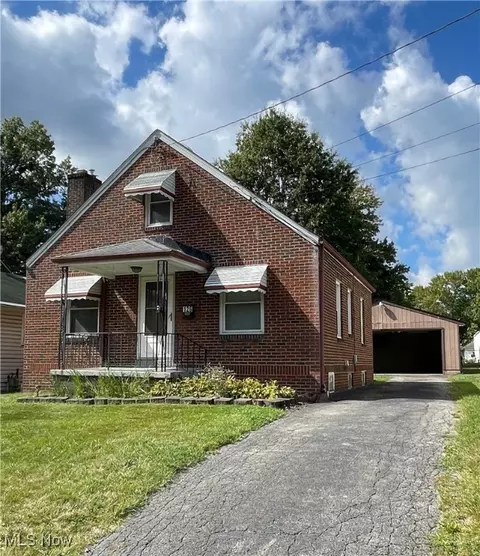 126 S Osborn Ave, Youngstown, OH 44509