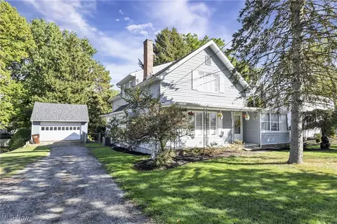 2993 Columbia Rd, Westlake, OH 44145