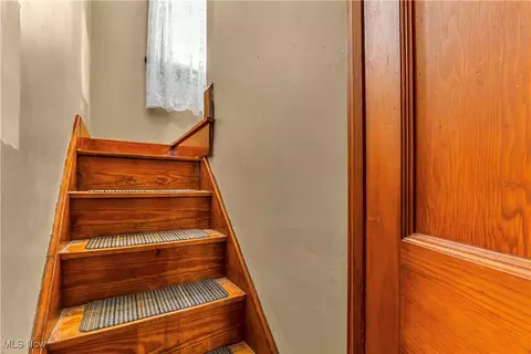 343 15th St, Elyria, OH 44035 photo 11