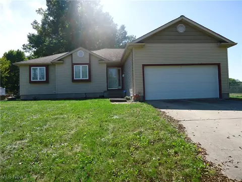 389 W 16th St, Salem, OH 44460