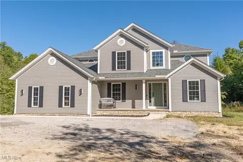 14723 Bolton St NE, Alliance, OH 44601