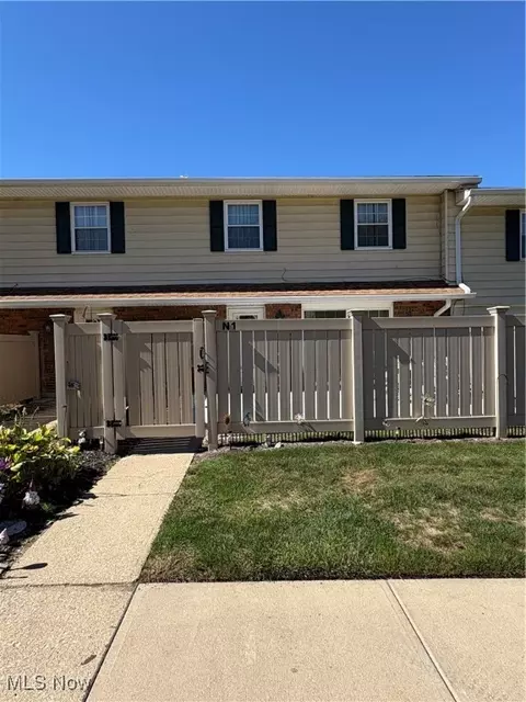 7970 Mentor Ave, Mentor, OH 44060