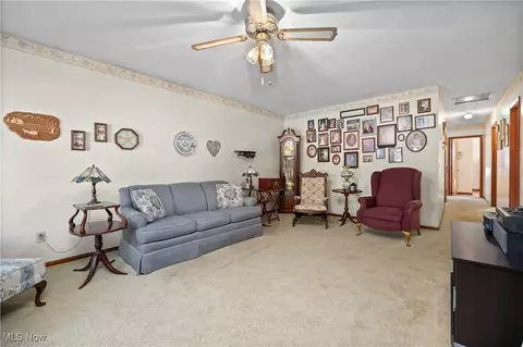 633 Augdon Dr, Elyria, OH 44035 photo 11