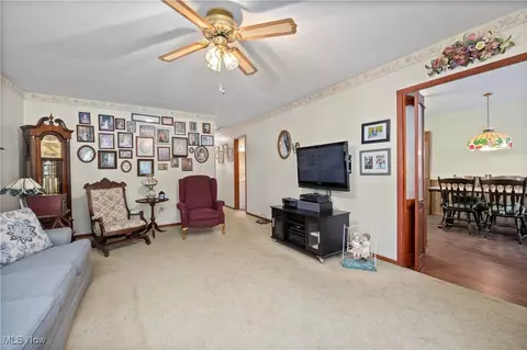 633 Augdon Dr, Elyria, OH 44035 photo 10