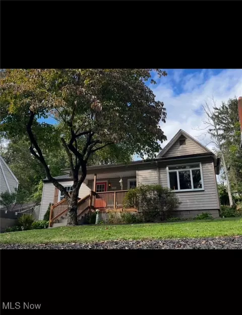 1017 Emerson Ave, Parkersburg, WV 26104