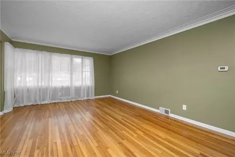 269 Hamilton Ave, Elyria, OH 44035 photo 14