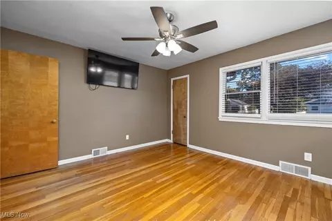 269 Hamilton Ave, Elyria, OH 44035 photo 22