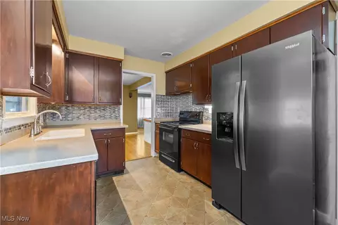 269 Hamilton Ave, Elyria, OH 44035 photo 15