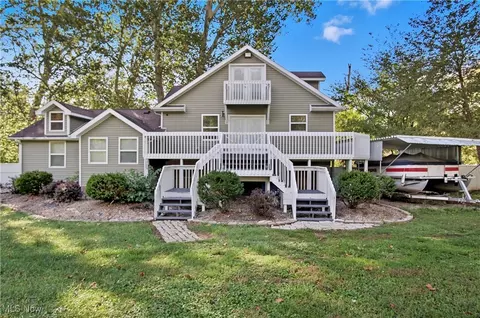 6711 N State Route 60 NW, Mcconnelsville, OH 43756