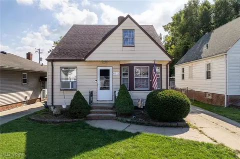 4311 Woodway Ave, Cleveland, OH 44134