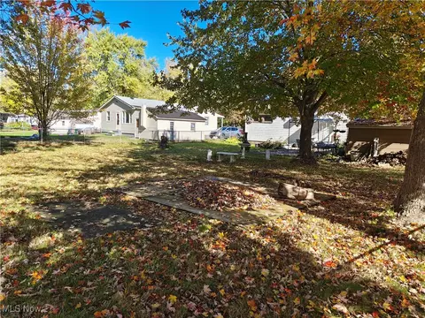 Exterior - 5923 Ogden Ave, Ashtabula, OH 44004 photo 13 of 13