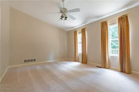 6464 Harness Cir NE, Canton, OH 44721 photo 28