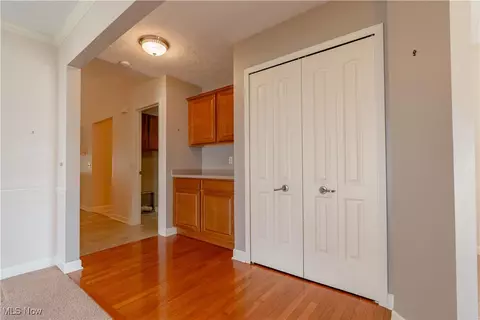 6464 Harness Cir NE, Canton, OH 44721 photo 4