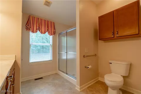 6464 Harness Cir NE, Canton, OH 44721 photo 27