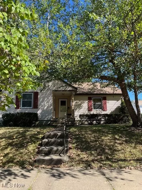 194 Park Ave, Salem, OH 44460