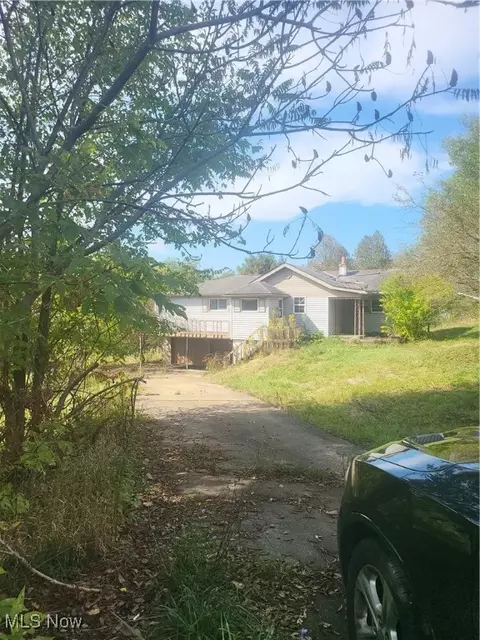 43650 Lafferty Rd, Flushing, OH 43977