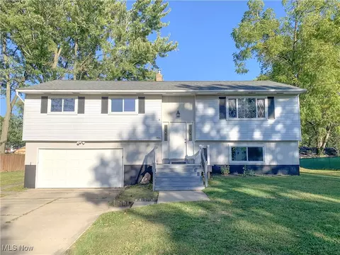 1431 Roosevelt Ave, Brunswick, OH 44212