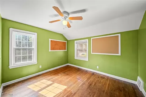 2075 E 226th St, Euclid, OH 44117 photo 21