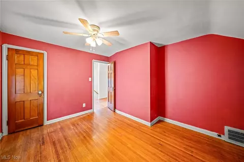 2075 E 226th St, Euclid, OH 44117 photo 18