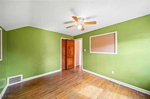 2075 E 226th St, Euclid, OH 44117 photo 22
