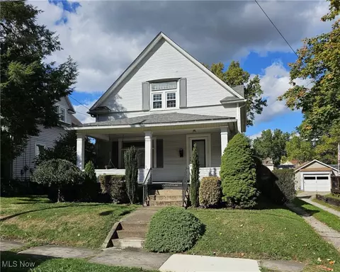 645 W Summit St, Alliance, OH 44601