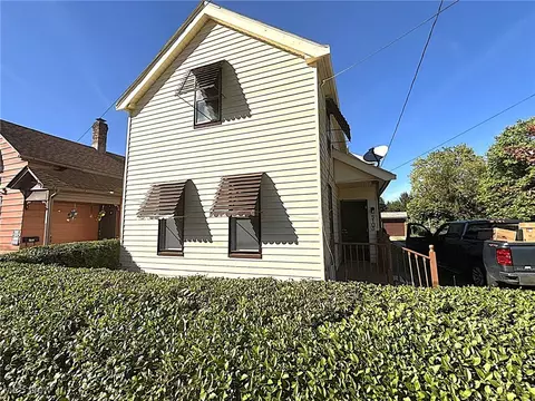 5103 Hamm Ave, Cleveland, OH 44127