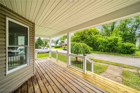 1115 W 43rd St, Ashtabula, OH 44004 photo 5