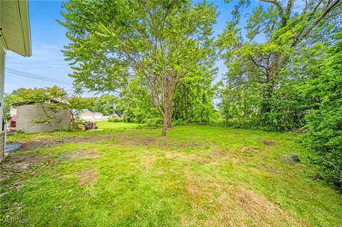 1115 W 43rd St, Ashtabula, OH 44004 photo 29