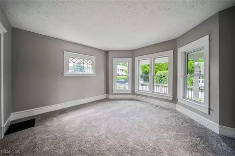 1115 W 43rd St, Ashtabula, OH 44004 photo 7
