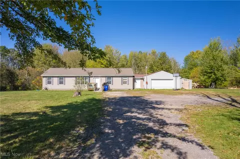 4391 Sandy Lake Rd, Ravenna, OH 44266