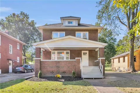 1810 E 34th St, Lorain, OH 44055