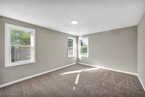 9 Sunset Dr, Lagrange, OH 44050 photo 31