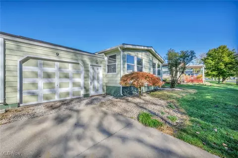 9 Sunset Dr, Lagrange, OH 44050 photo 4
