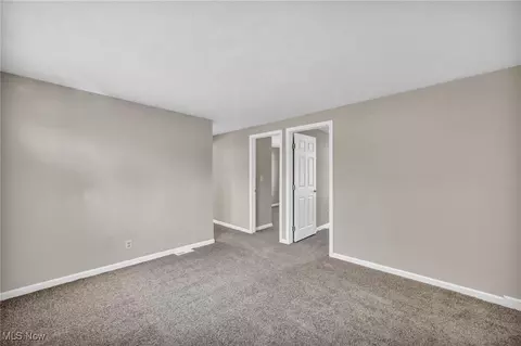9 Sunset Dr, Lagrange, OH 44050 photo 21
