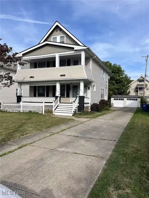 2209 Woodward Ave, Lakewood, OH 44107