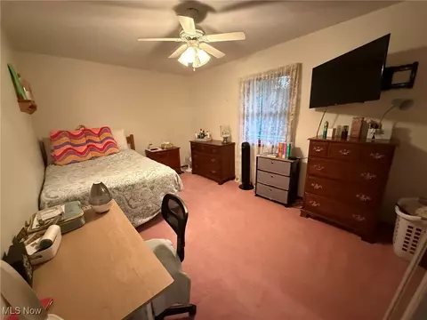 Bedroom - 306 E 15th St, Dover, OH 44622 photo 4 of 7