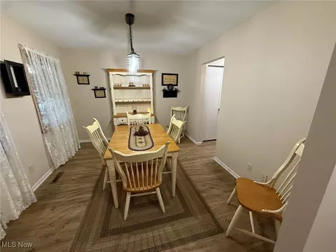 Dining - 306 E 15th St, Dover, OH 44622 photo 2 of 3