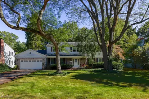 373 Tremont Rd, Akron, OH 44313
