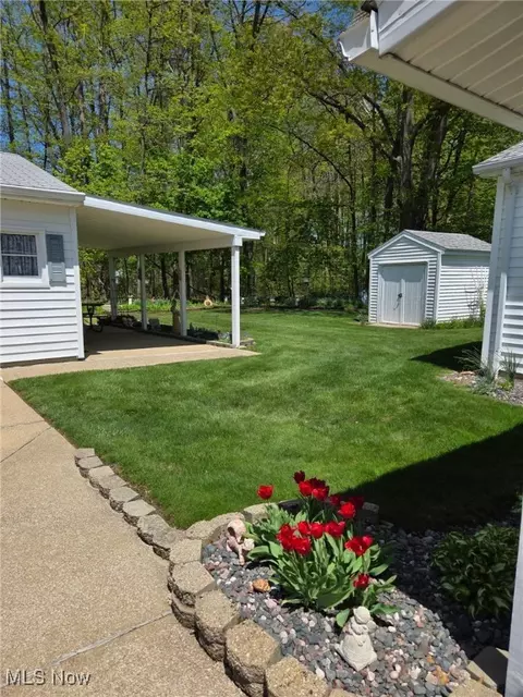 Exterior - 2543 Burlingham Dr, Ashtabula, OH 44004 photo 5 of 12
