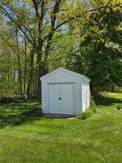 Exterior - 2543 Burlingham Dr, Ashtabula, OH 44004 photo 10 of 12